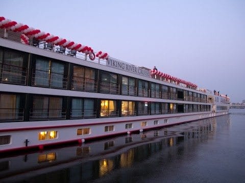 Viking Prestige - Night - Ams