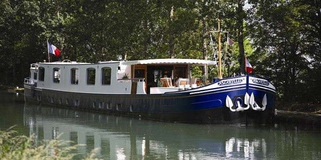European-Waterways-Amaryllis-Barge-e1344699652754.jpg