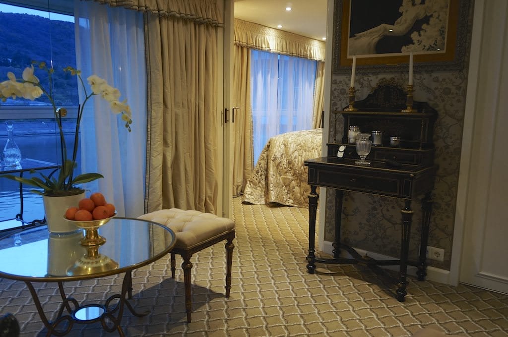 S.S. Catherine Suite 401. Photo © 2014 Ralph Grizzle.