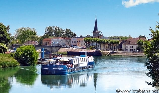 Join Avid Cruiser Ralph Grizzle aboard CroisiEurope's Anne-Marie for an exclusive barge adventure through the south of France. Photo courtesy of CroisiEurope.