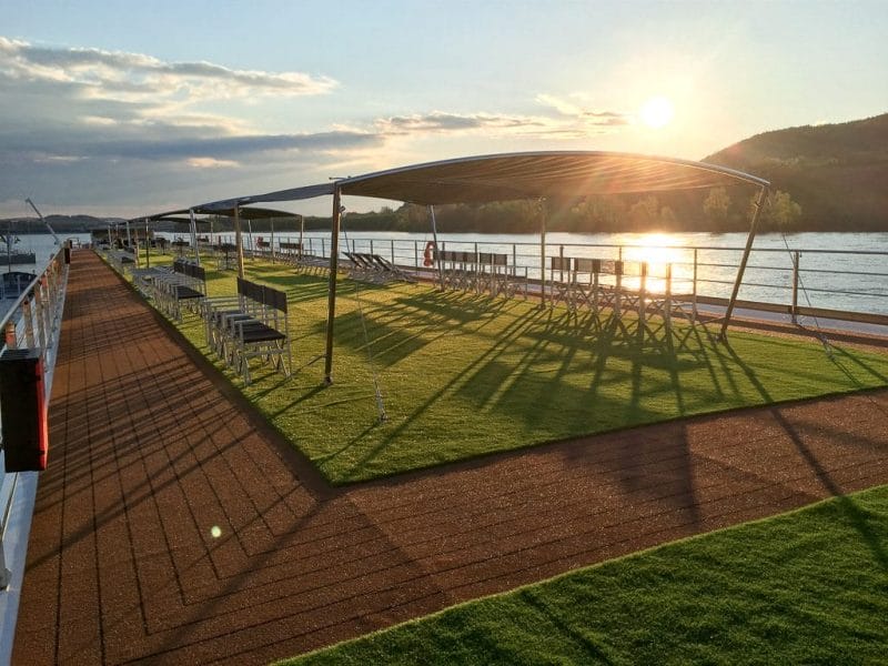 Top deck sunset. © 2015 Ralph Grizzle