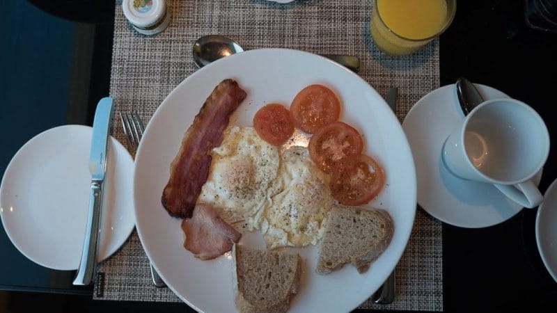 Eggs and omelettes cooked to order in the main restaurant. © 2015 Ralph Grizzle