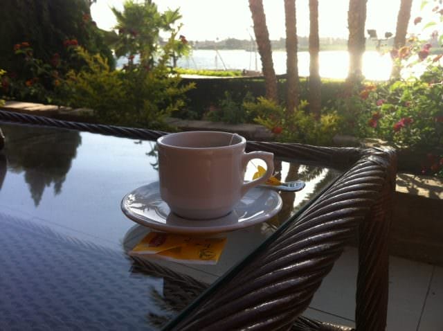 Enjoying Tea along the Nile, at the Sheraton Luxor. Photo © 2015 Aaron Saunders