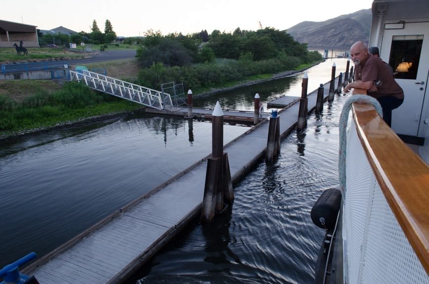 ...S.S. Legacy arrives in Clarkston, Washington. Photo © 2015 Aaron Saunders