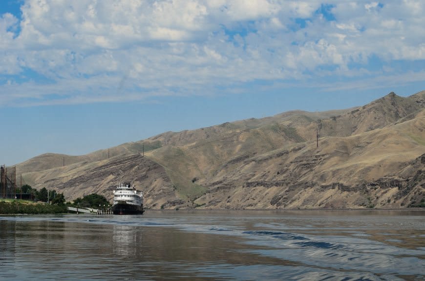 ...as we leave the S.S. Legacy in our wake! Photo © 2015 Aaron Saunders