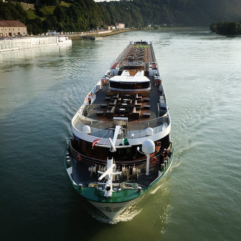 ms Savor, Linz