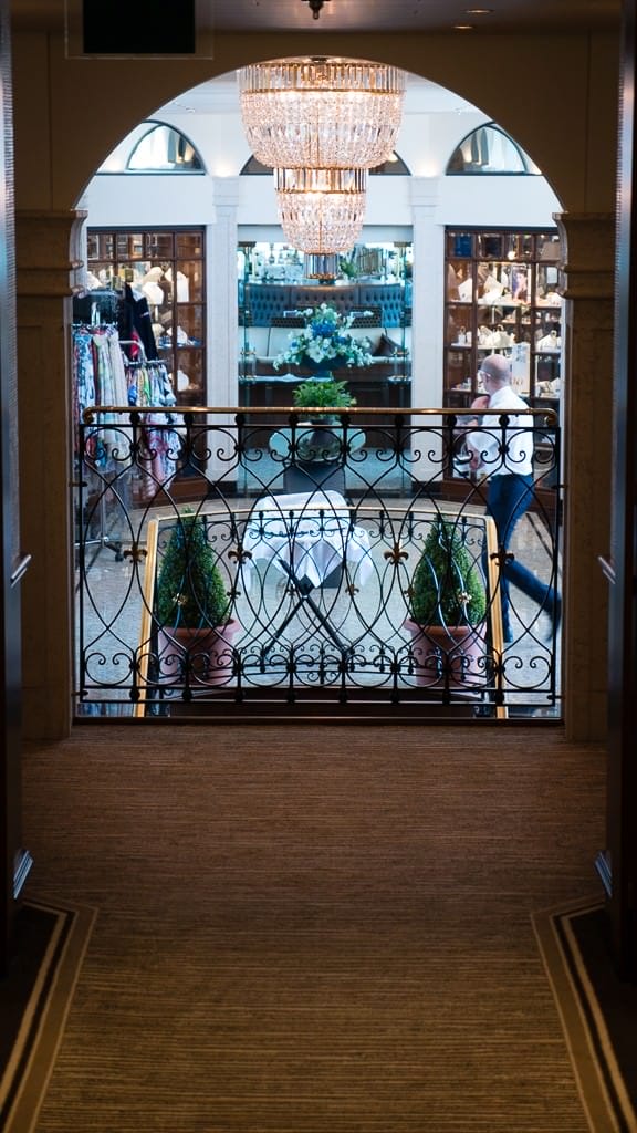 Reception area on ms Savor. © 2015 Ralph Grizzle