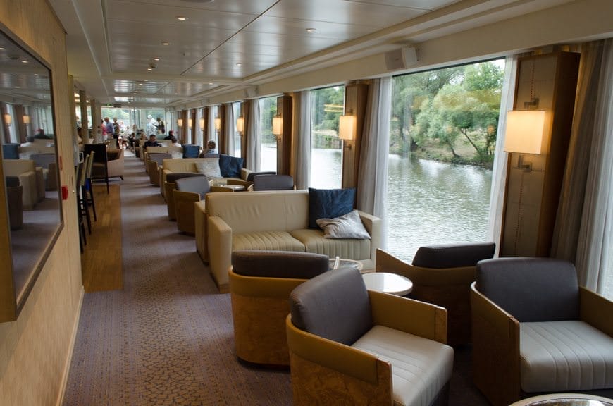 A few guests chose to stay in the air conditioned comfort of the Viking Vidar. I can't say I blame them - it got HOT! Photo © 2015 Aaron Saunders