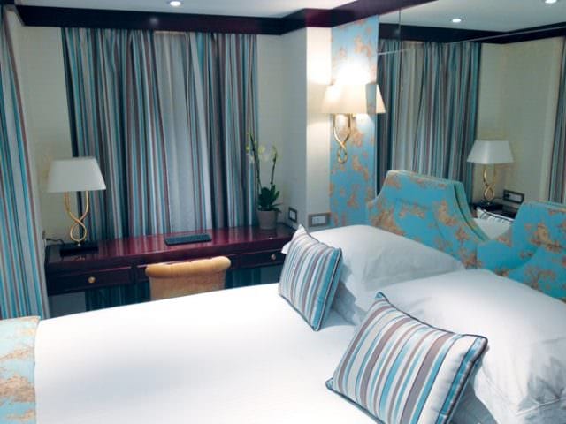 uw_qi_stateroom_2 1