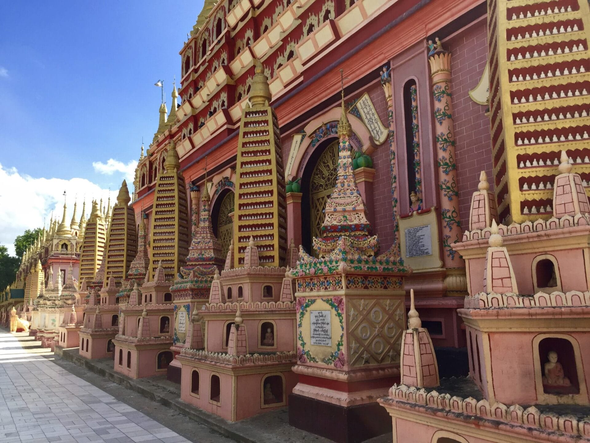 Viking Mandalay: 500,000 Buddhas In Monywa, Myanmar 9 IMG 7542