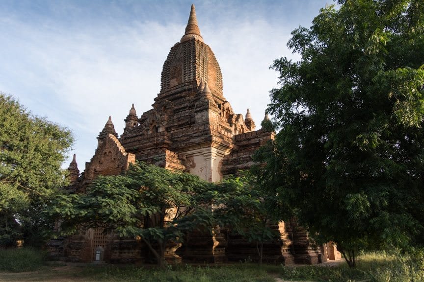 Photo © 2015 Aaron Saunders