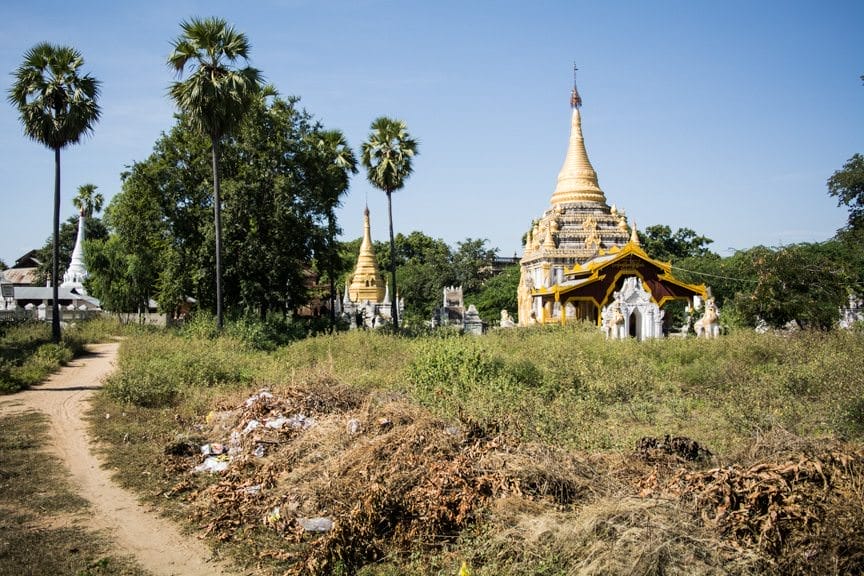 ...numerous Buddhist temples, placed in rather odd areas. Photo © 2015 Aaron Saunders