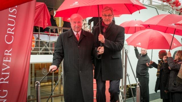tor hagen and Manfred Müller-Fahrenholz