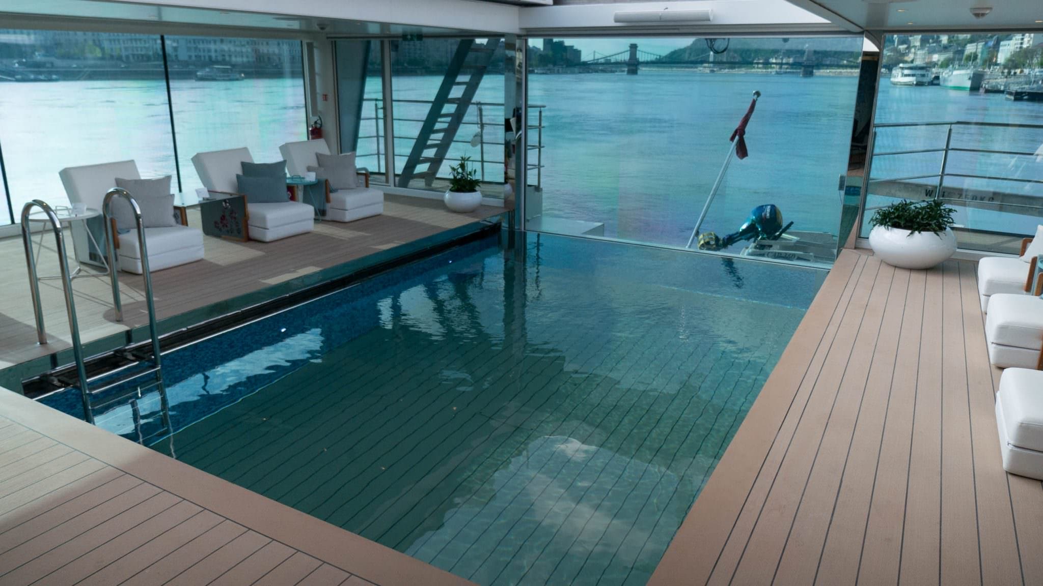 Europe River Cruise Reviews: Comparing the Top Cruise Lines 8 emerald river cruises