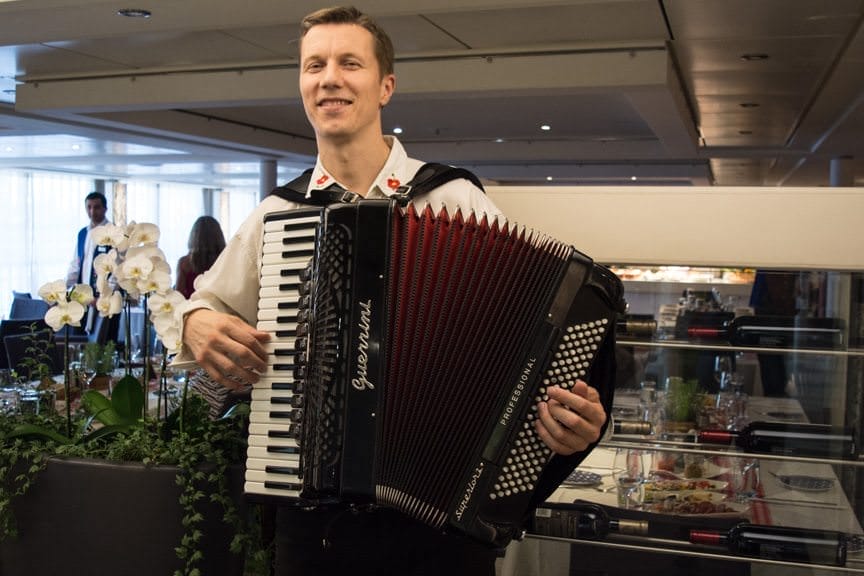 Tonight, live local entertainers came onboard to serenade us...Photo ©  2016 Aaron Saunders