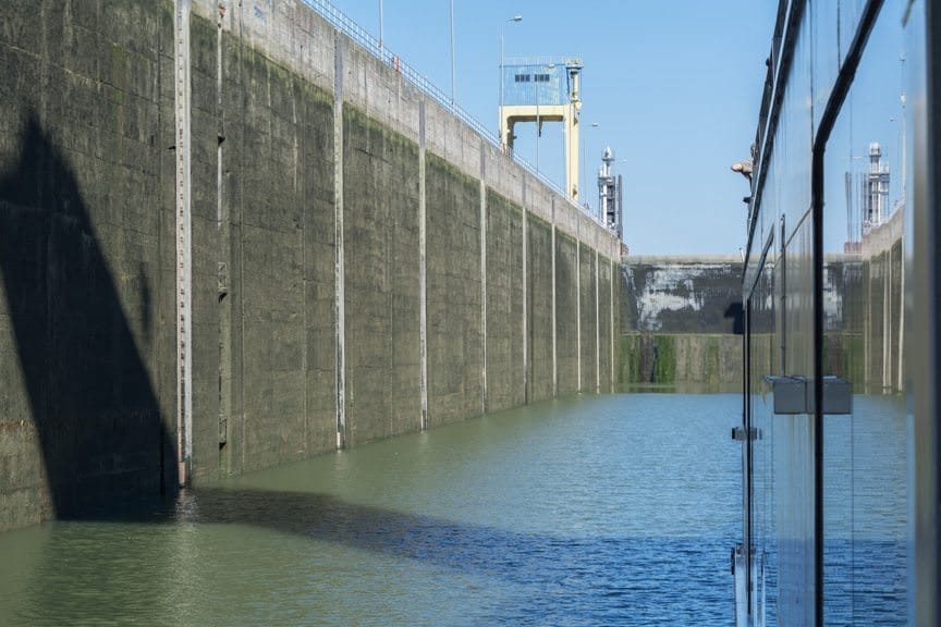 Entering the second lock chamber for our final ascent. Photo © 2016 Aaron Saunders