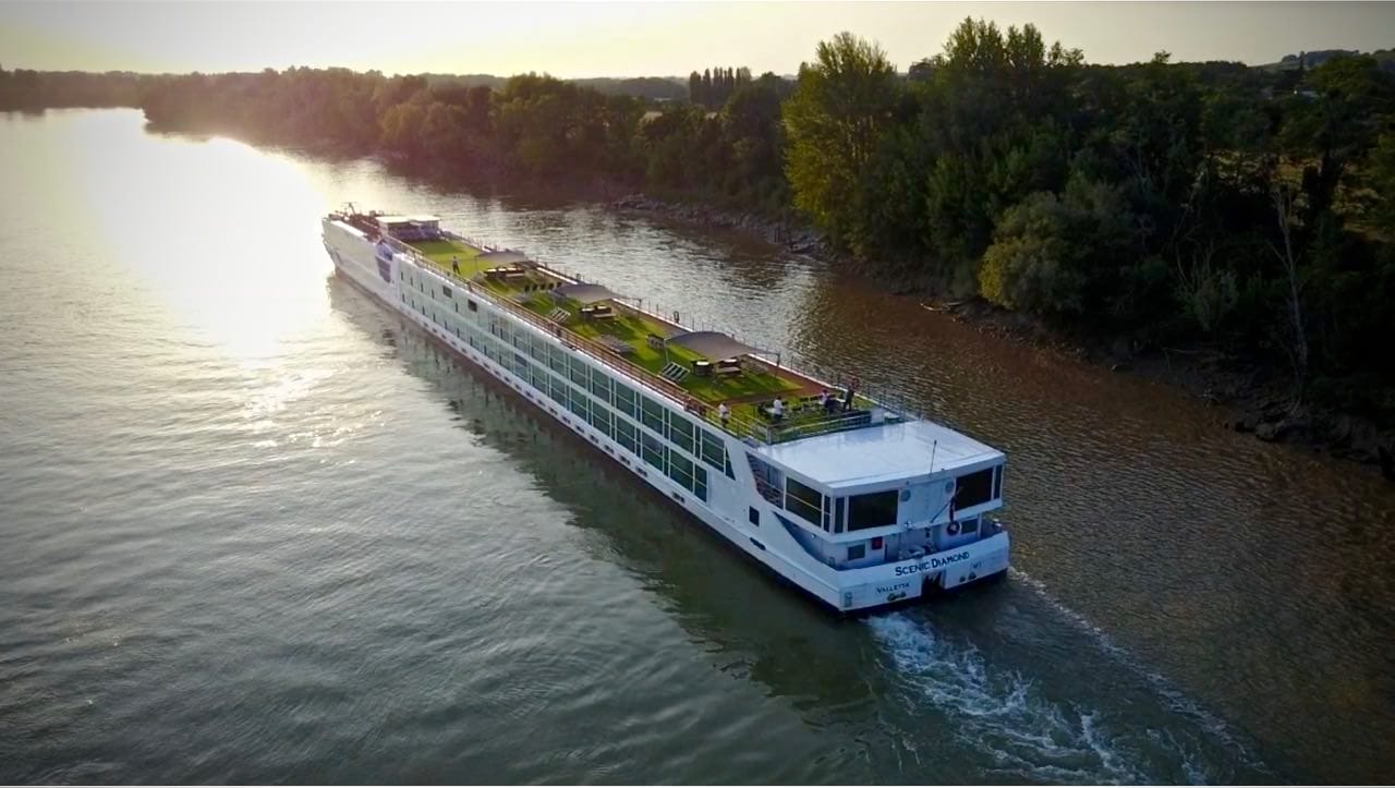 scenic diamond river cruise review