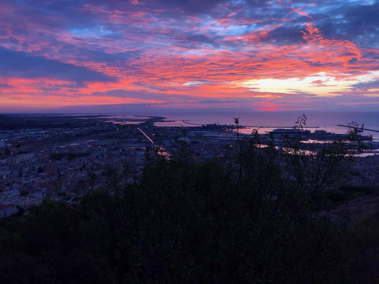 sunrise in sete