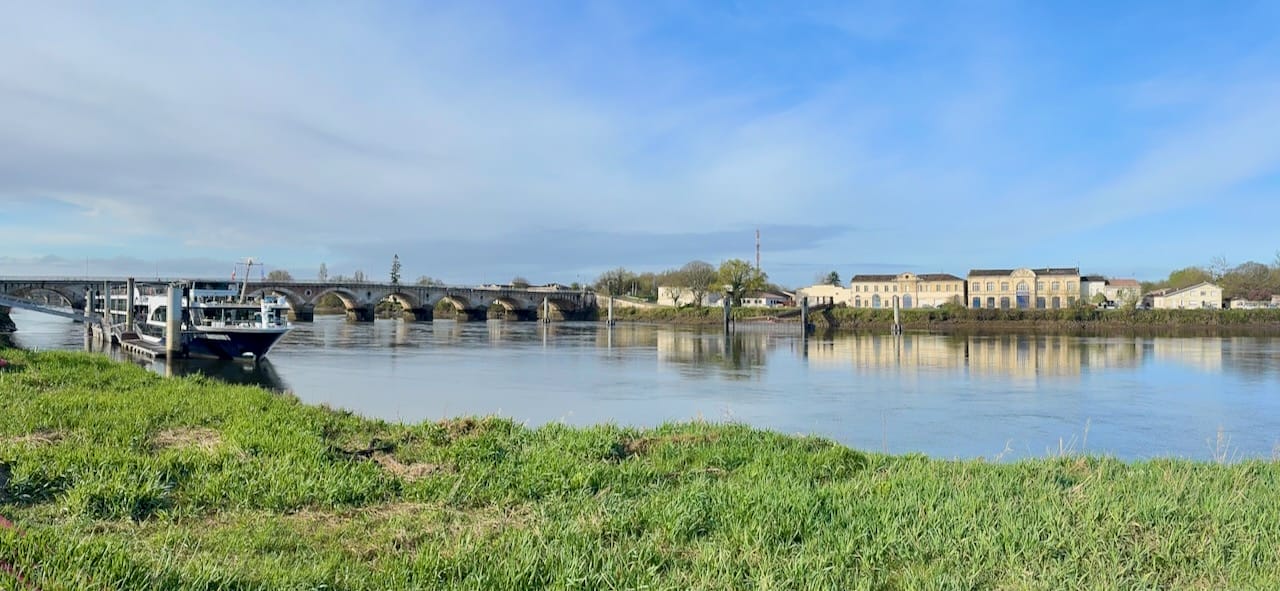 Avalon Waterways: Bordeaux Beyond Wine 1 avalon 1 1