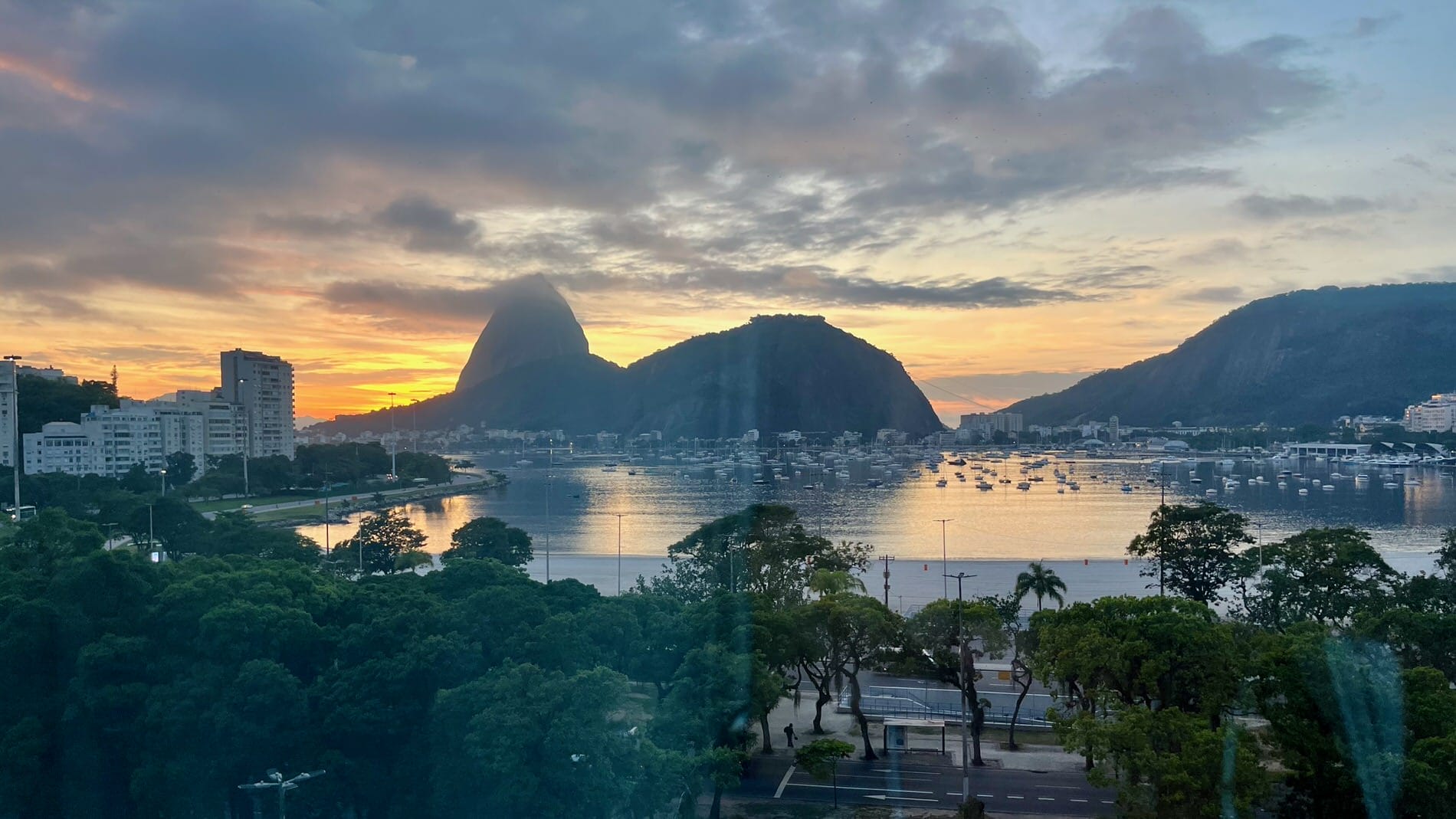 sugar loaf morning 1